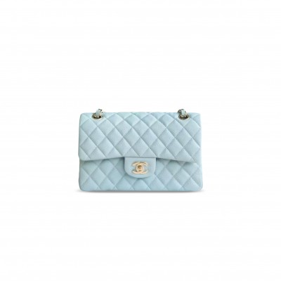 CHANEL QUILTED CALFSKIN SMALL CLASSIC FLAP BABY BLUE A01113 (23*14.5*6cm)